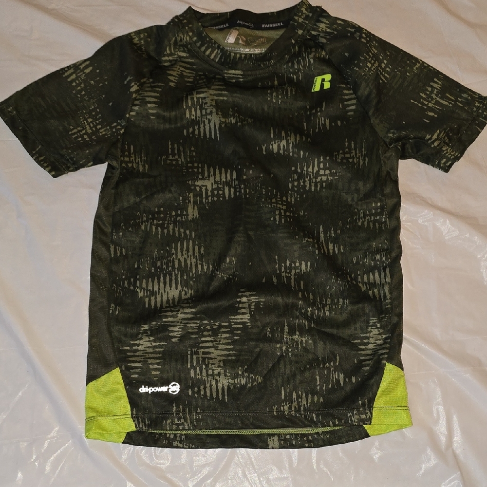 Russell Boys Dri-Power 360 Green, Black And Gray Short Sleeve Tee S (6-7)